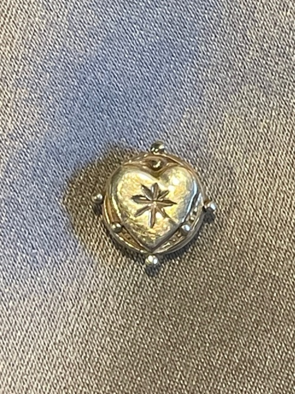Vintage 14k Yellow Gold Puffed Heart Slide Charm Starburst